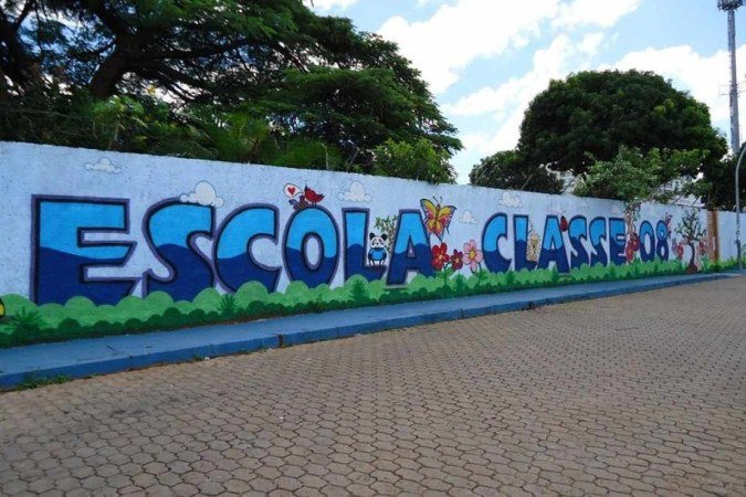 Professoras ficam impedidas de se aproximar da escola até o fim das investigações - (crédito: Reprodução / Facebook / @Escola Classe 08 do Guará) Professoras ficam impedidas de se aproximar da escola até o fim das investigações - (crédito: Reprodução / Facebook / @Escola Classe 08 do Guará)