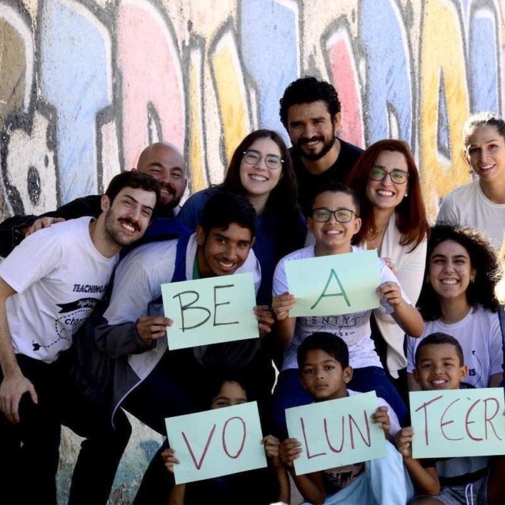 Projeto Inglês na Estrutural oferece aulas gratuitas a alunos de 7 a 18 anos