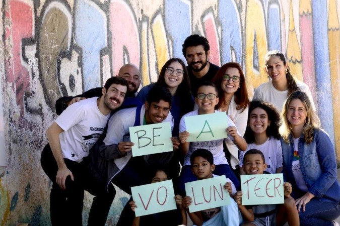 Projeto Inglês na Estrutural oferece aulas gratuitas a alunos de 7 a 18 anos