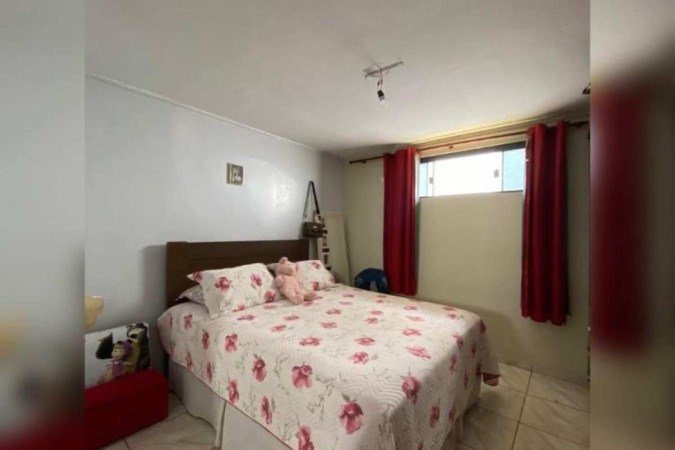 Esse era o quarto do arquiteto antes de ser reformado e deixado conforme ele queria