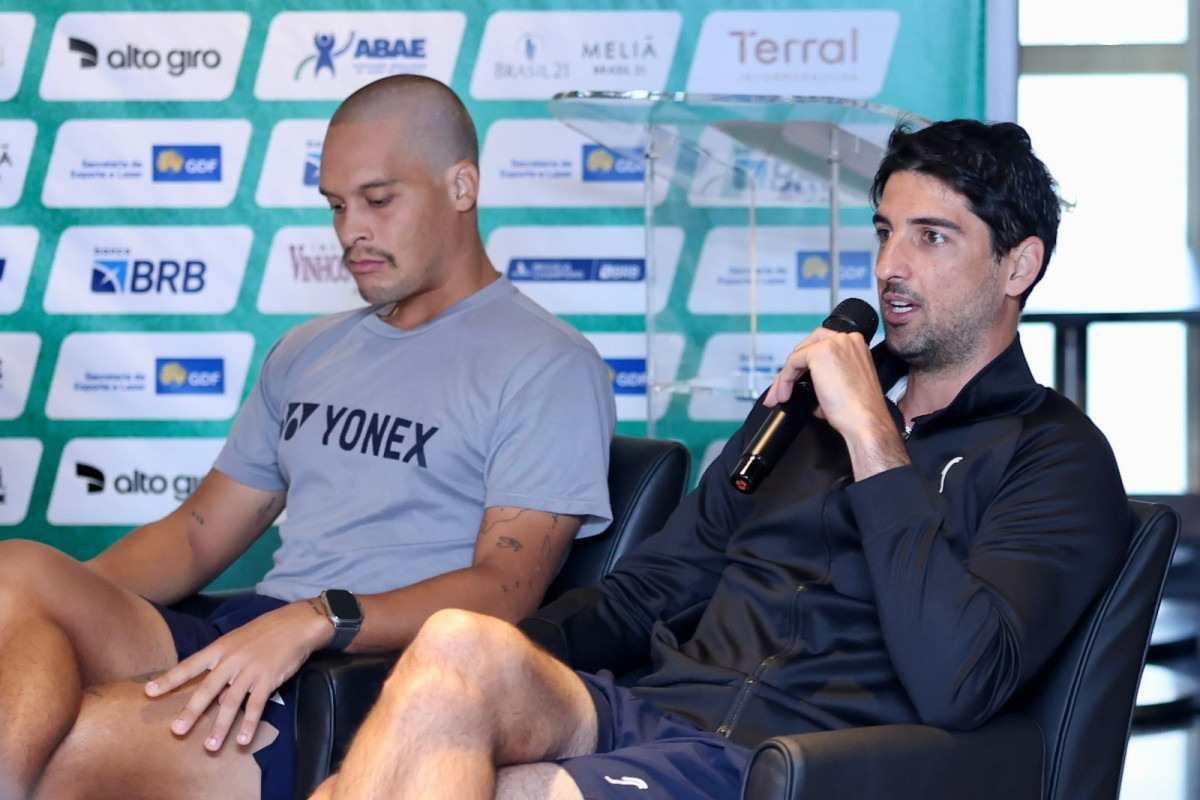 Thomaz Bellucci reverencia Bia Haddad ao Correio: 