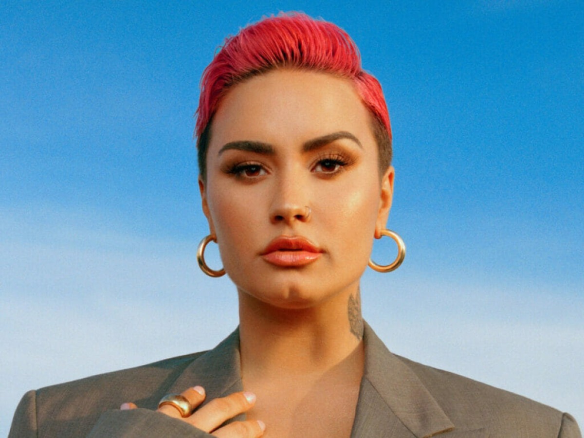 Demi Lovato revela perda da visão após overdose em 2018: 