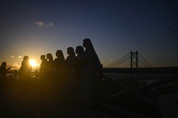 Por conta do calor excessivo, Portugal entrou em alerta máximo - (crédito: Patricia de Melo Moreira/AFP) Por conta do calor excessivo, Portugal entrou em alerta máximo - (crédito: Patricia de Melo Moreira/AFP)