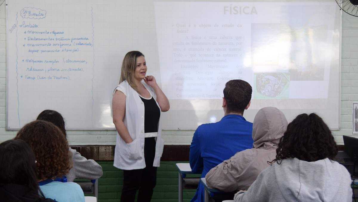 Estudantes das 831 escolas da rede pública do DF retornam às aulas