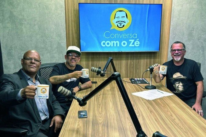 X Câmbio Negro (e), Japão (Viela 17) e José Carlos Vieira
- (crédito: Reprodução/CB) X Câmbio Negro (e), Japão (Viela 17) e José Carlos Vieira
- (crédito: Reprodução/CB)