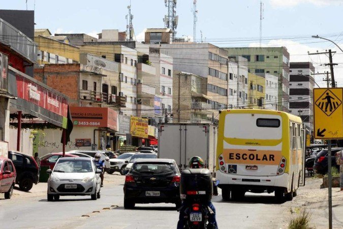  31/07/2023  Crédito: Carlos Vieira/CB/DA Press. Brasília, DF. Cidades. Construções irregulares no Grande Colorado, Av. Comercial.