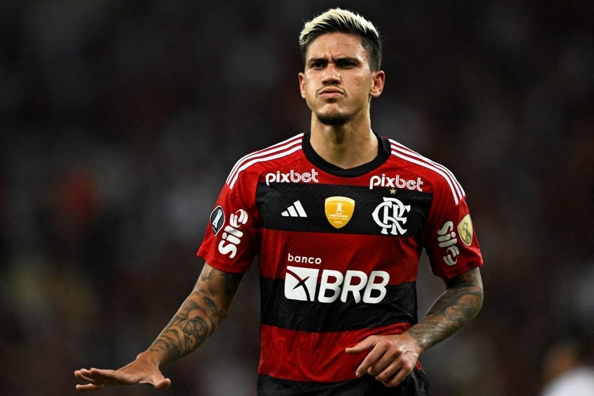 Futebol brasileiro: jogador do Flamengo é citado em esquemas de