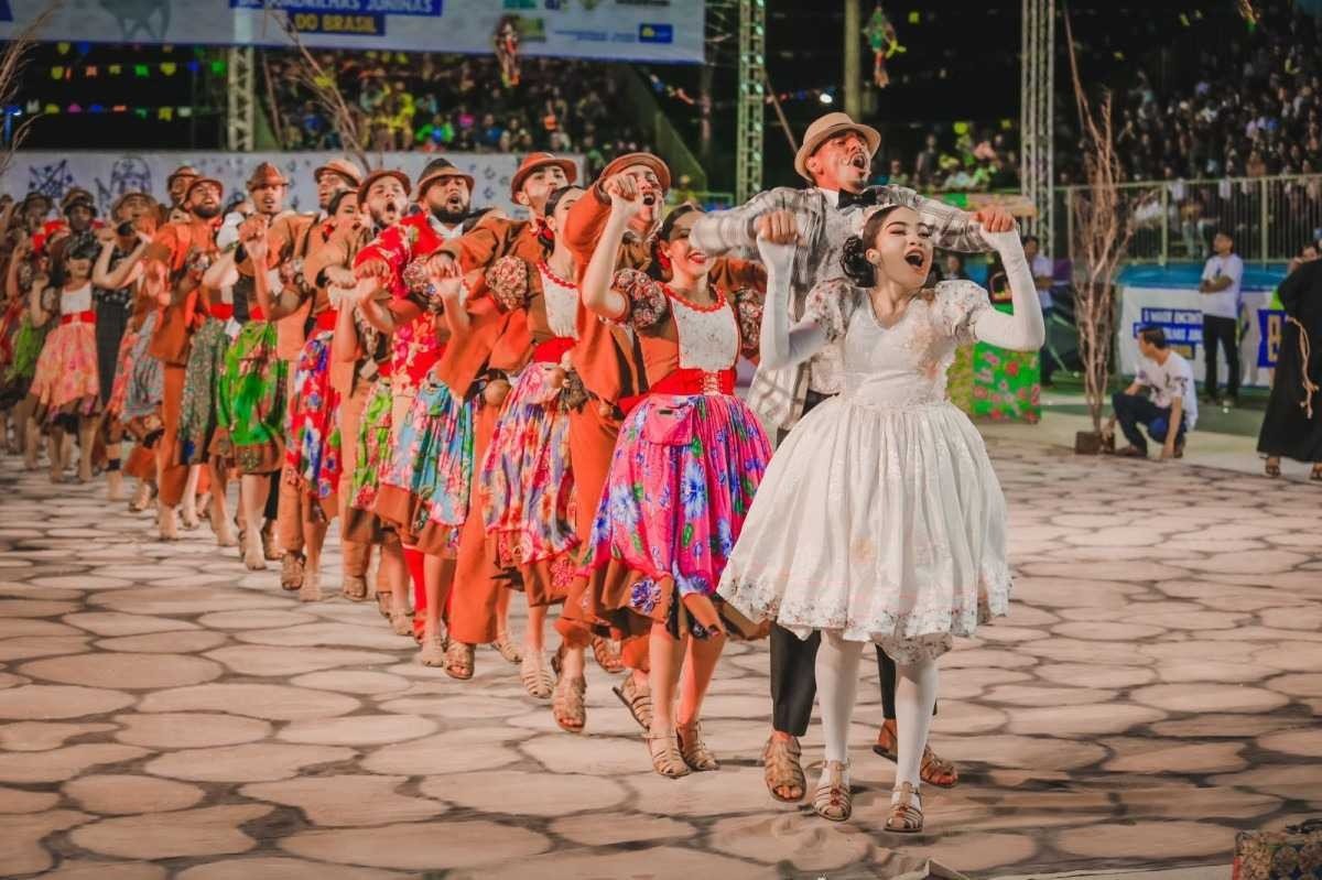 Quadrilha Pau Melado, de Samambaia. 