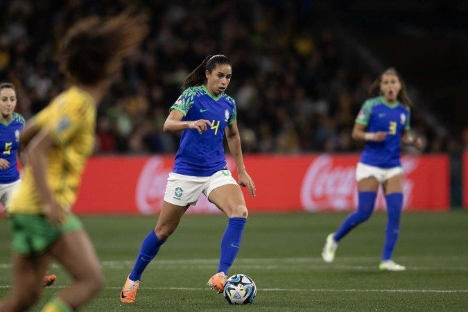 Rafaelle lamenta a eliminação brasileira ainda na fase de grupos - (crédito: Thaís Magalhães/CBF) Rafaelle lamenta a eliminação brasileira ainda na fase de grupos - (crédito: Thaís Magalhães/CBF)