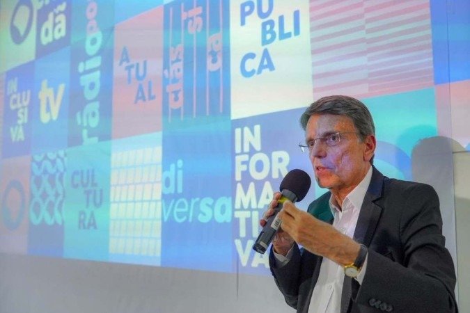 Presidente da EBC, Helio Doyle, apresenta a nova marca da empresa. - (crédito: EBC/Divulgação) Presidente da EBC, Helio Doyle, apresenta a nova marca da empresa. - (crédito: EBC/Divulgação)