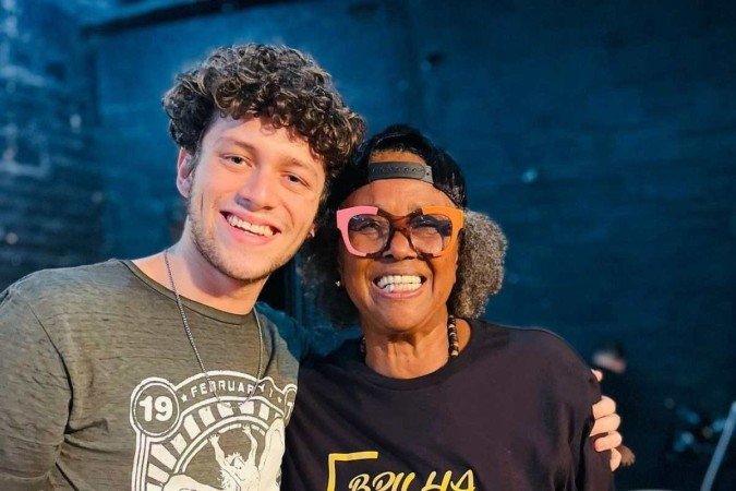 Ator Pedro Nasser e cantora Sandra de Sá - (crédito: Instagram/Reprodução) Ator Pedro Nasser e cantora Sandra de Sá - (crédito: Instagram/Reprodução)