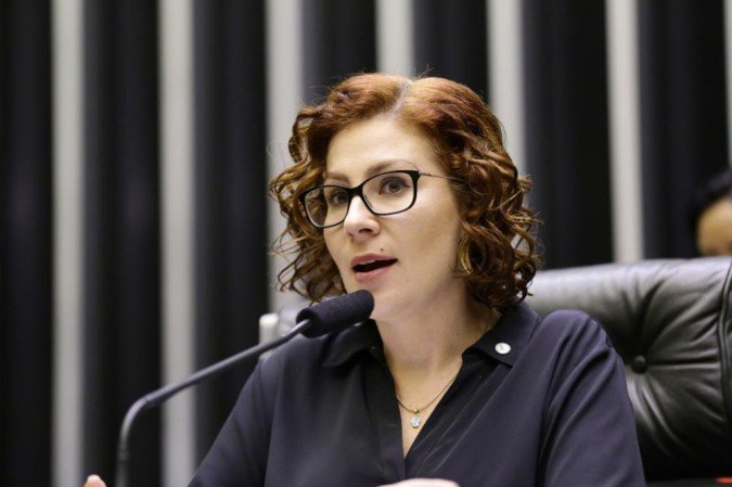 Carla Zambelli disse em nota que confia na Justiça divina e ressaltou que sua fé permanece firme, mesmo diante do que considera uma falha da justiça dos homens - (crédito: Michel Jesus/Câmara dos Deputados) Carla Zambelli disse em nota que confia na Justiça divina e ressaltou que sua fé permanece firme, mesmo diante do que considera uma falha da justiça dos homens - (crédito: Michel Jesus/Câmara dos Deputados)