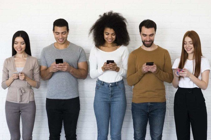 A maioria dos entrevistados também afirmou que não consegue ficar mais de um final de semana sem o celular - (crédito: Reprodução/Freepik) A maioria dos entrevistados também afirmou que não consegue ficar mais de um final de semana sem o celular - (crédito: Reprodução/Freepik)