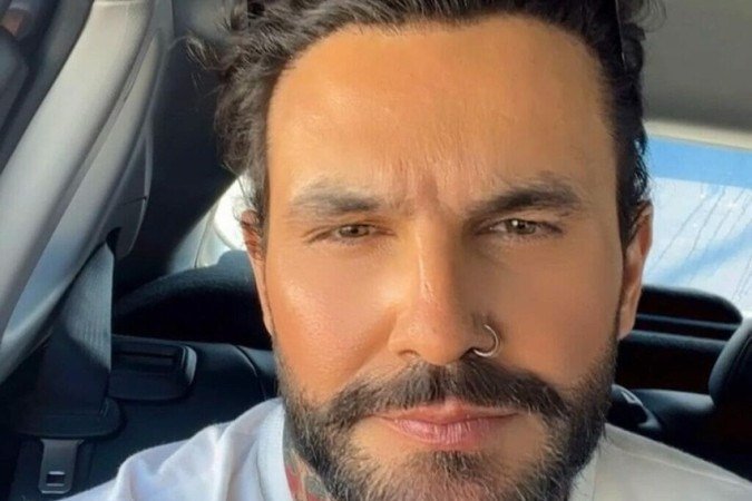 Veja o antes e depois da cirurgia no pênis do ex-BBB Wagner Santiago - (crédito: Observatorio dos Famosos) Veja o antes e depois da cirurgia no pênis do ex-BBB Wagner Santiago - (crédito: Observatorio dos Famosos)