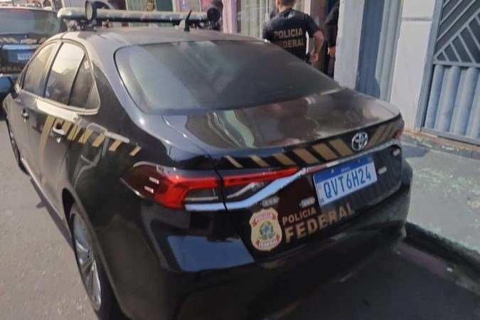 Carro Da Polícia Federal em mandado de busca e apreensão em Belém, após suspeito ameaçar o presidente Lula - (crédito: Reprodução/PF ) Carro Da Polícia Federal em mandado de busca e apreensão em Belém, após suspeito ameaçar o presidente Lula - (crédito: Reprodução/PF )