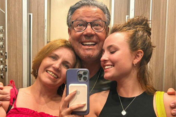 Larissa Manoela curte post que chama seus pais de tóxicos e narcisistas - (crédito: Reprodução/Instagram) Larissa Manoela curte post que chama seus pais de tóxicos e narcisistas - (crédito: Reprodução/Instagram)