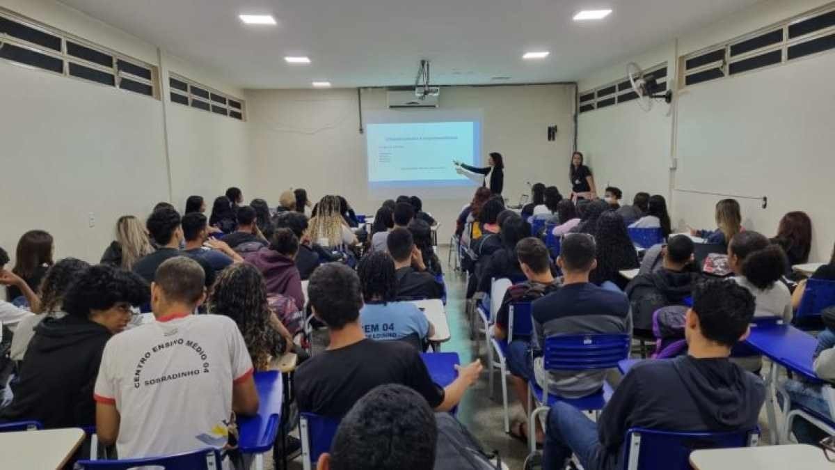 Precisamos de uma educação que prepare os estudantes para o futuro