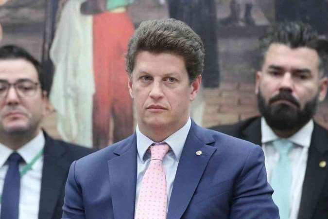 Deputados representam contra Ricardo Salles por fala sobre golpe de 64 - (crédito: EM Política) Deputados representam contra Ricardo Salles por fala sobre golpe de 64 - (crédito: EM Política)