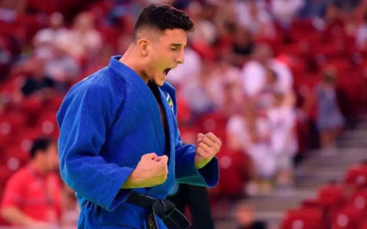 Judoca brasiliense Guilherme Schimidt é prata no Masters da Hungria