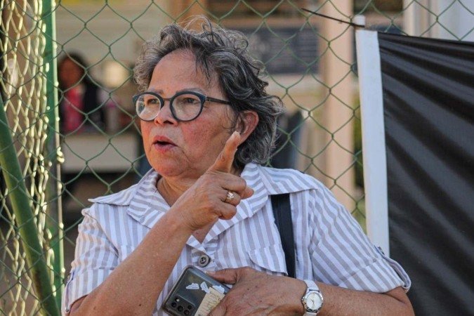 Na foto, Maria das Neves, 64 anos. 