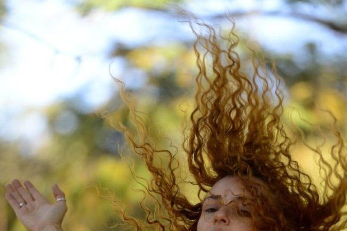  07/08/2023  Crédito: Carlos Vieira/CB/DA Press. Brasília, DF. Benefícios dança como recurso terapêutico. Nartan Lemos faz dança terapia e está lançando um livro sobre o tema.
