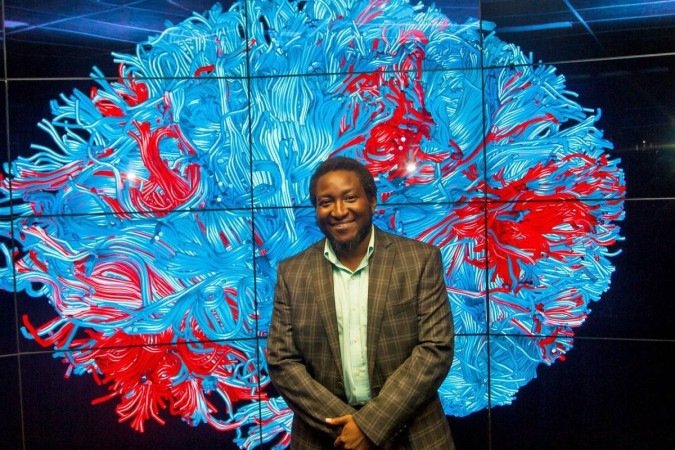  Olusola A. Ajilore, professor de psiquiatria 