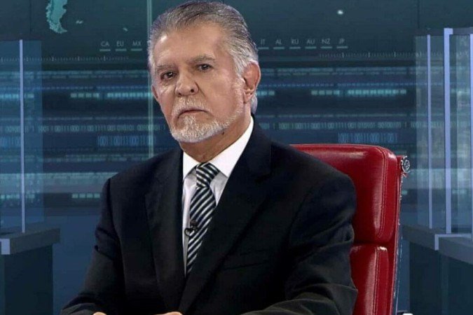 O jornalista Domingos Meirelles entra na Justiça com ação milionária contra a Record após demissão -  (crédito: Reprodução/ Record)