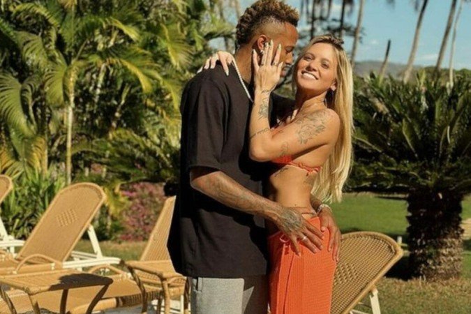 Cássia Lourenço quebra silêncio sobre fim do namoro com Éder Militão e causa com desabafo -  (crédito: Observatorio dos Famosos)