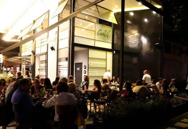  Luís Tajes/Gentil Café