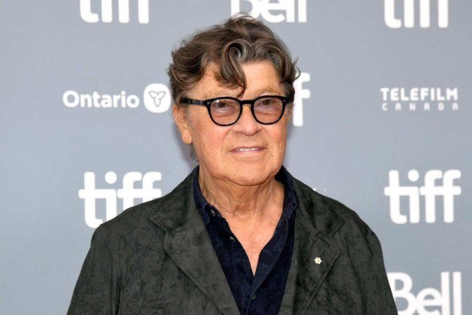 Robbie Robertson, guitarrista e principal compositor do influente grupo de rock The Band - (crédito: KEVIN WINTER / GETTY IMAGES NORTH AMERICA / AFP) Robbie Robertson, guitarrista e principal compositor do influente grupo de rock The Band - (crédito: KEVIN WINTER / GETTY IMAGES NORTH AMERICA / AFP)
