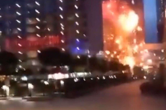 Explosão causada pelo aparelho, em 29 de julho, no centro de Moscou