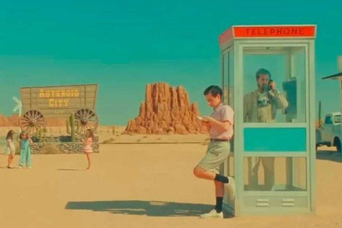 A elabora&ccedil;&atilde;o visual &eacute; gigante em Asteroid City -  (crédito:  Universal)