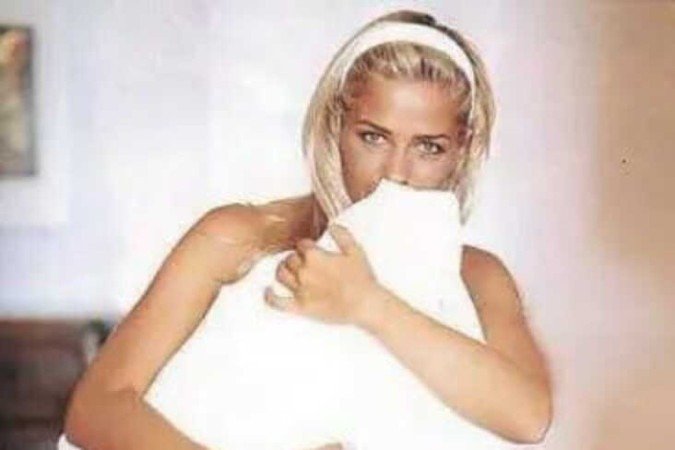 Adriane Galisteu na Playboy de 1995