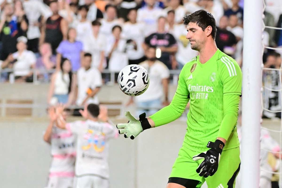 Goleiro do Real Madrid lesiona joelho e pode ser desfalque no resto da temporada