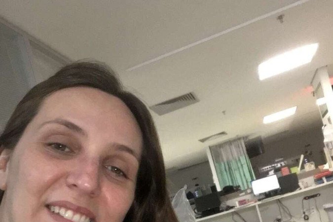 Elisa e Rafael, à época da internação, em 2019. Hoje, ele tem 4 anos