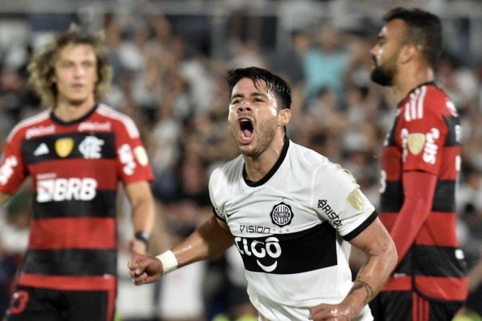 Reação do Olimpia no Defensores del Chaco começou com o gol do meia Iván Torres - (crédito: Norberto Duarte/AFP) Reação do Olimpia no Defensores del Chaco começou com o gol do meia Iván Torres - (crédito: Norberto Duarte/AFP)