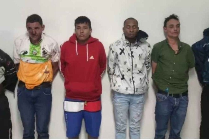 Morte no Equador: polícia encontrou granadas e fuzis com suspeitos