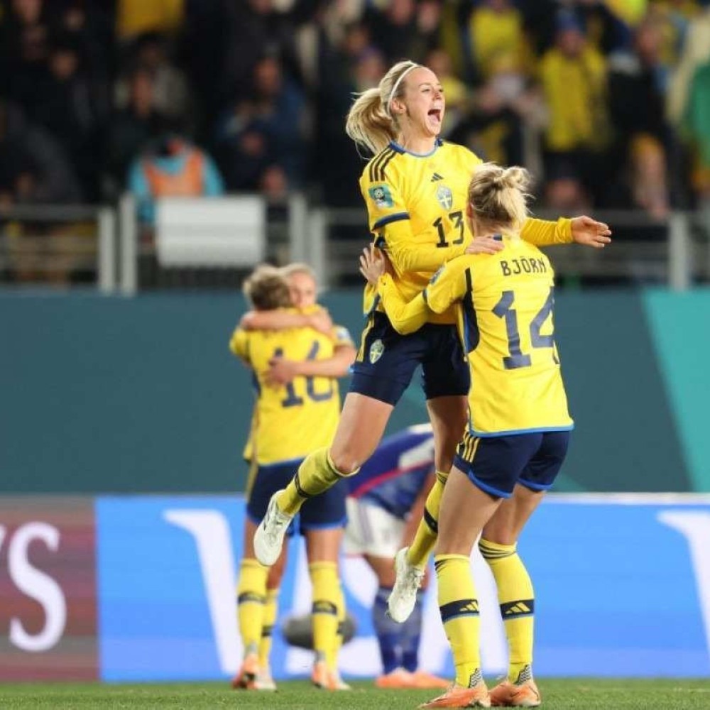 Seleção brasileira joga Copa feminina com uniforme sem estrelas; entenda