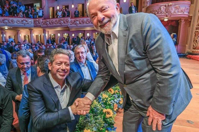 Lula disse que Lira é adversário político histórico do PT, mas que precisa dele para sua governabilidade no Congresso -  (crédito: Ricardo Stuckert)