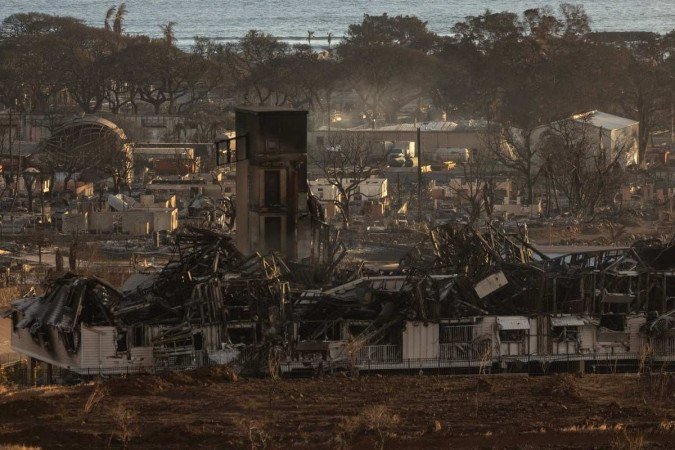 Número de mortes está próximo a 100: maior incêndio em um século - (crédito: AFP) Número de mortes está próximo a 100: maior incêndio em um século - (crédito: AFP)