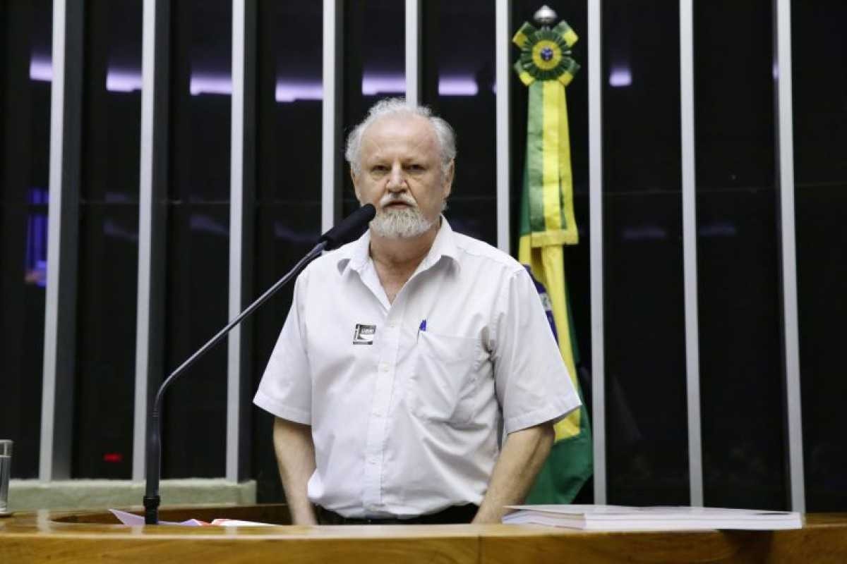 CPI do MST ouve João Pedro Stédile, líder do movimento; acompanhe