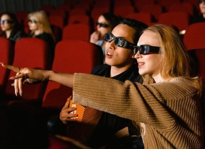 No universo do entretenimento, o público frequentemente desenvolve laços emocionais com atores que os cativam com suas atuações memoráveis. -  (crédito: Tima Miroshnichenko por Pexels)