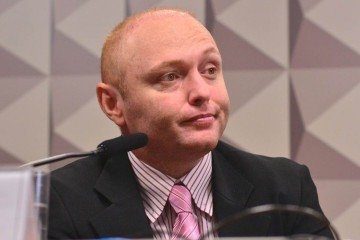 O hacker Walter Delgatti disse à CPMI de 8 de janeiro que, durante encontro com o ex-presidente Jair Bolsonaro, foi questionado se seria possível invadir urna eletrônica munido de código-fonte -  (crédito:  Ed Alves/CB/DA.Press)