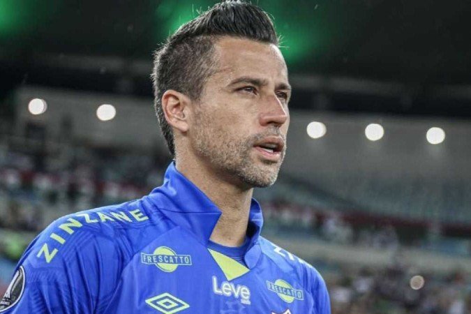 Fábio terá 45 anos ao término do novo vínculo com o Flu - (crédito: Marcelo Gonçalves/Fluminense FC) Fábio terá 45 anos ao término do novo vínculo com o Flu - (crédito: Marcelo Gonçalves/Fluminense FC)