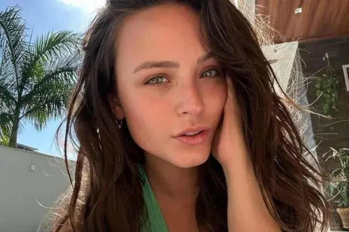 Larissa Manoela