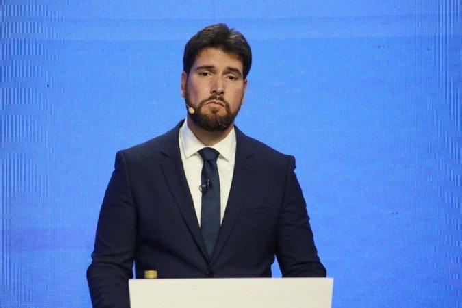 Jan Topic, durante o último debate, em 13 de agosto: linha dura contra as máfias nas prisões