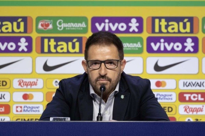 Com Vitor Roque, Robert Renan e Andrey, mas sem Endrick, Ramon Menezes anunciou a primeira convocação como técnico da Seleção Olímpica - (crédito: Thais Magalhães / CBF) Com Vitor Roque, Robert Renan e Andrey, mas sem Endrick, Ramon Menezes anunciou a primeira convocação como técnico da Seleção Olímpica - (crédito: Thais Magalhães / CBF)