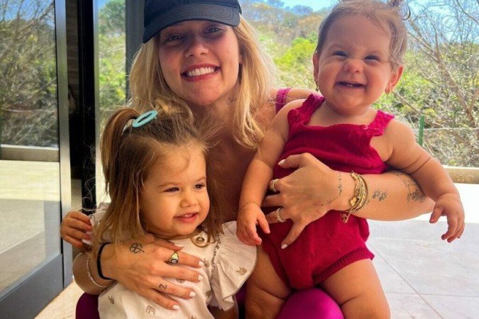 Virgínia Fonseca assume que desistiu do terceiro filho e explica decisão - (crédito: Observatorio dos Famosos) Virgínia Fonseca assume que desistiu do terceiro filho e explica decisão - (crédito: Observatorio dos Famosos)