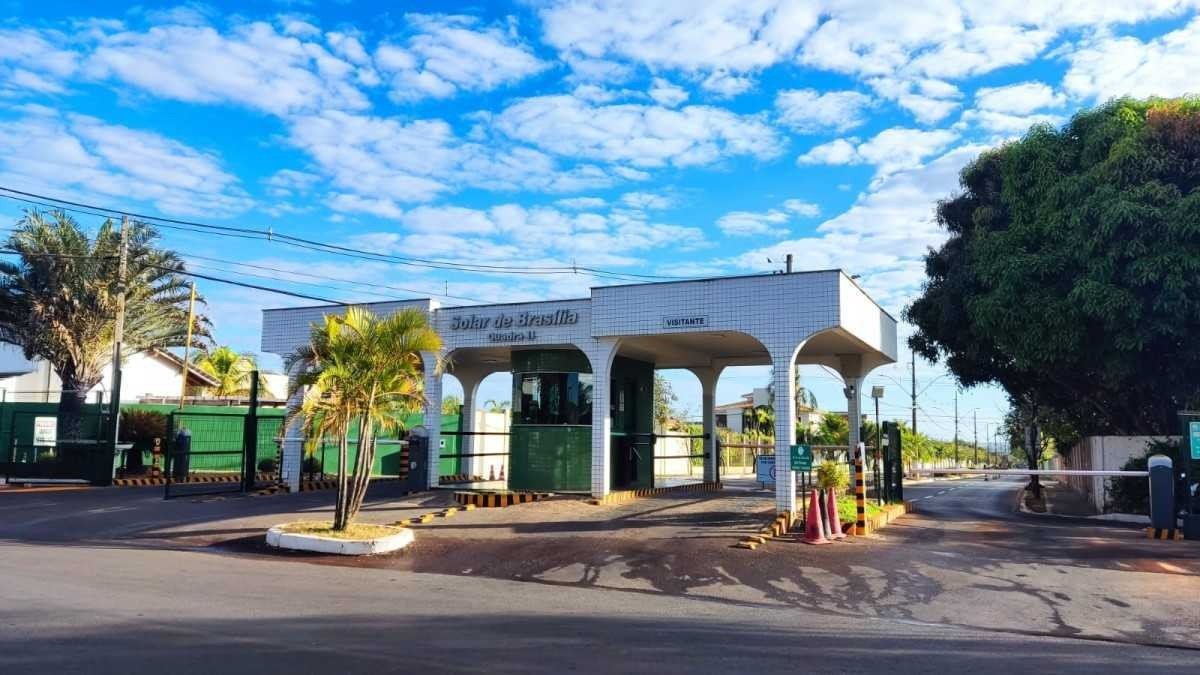 Fachada condomínio Solar Brasília, onde mora Bolsonaro