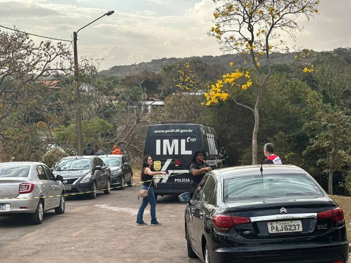 Corpo é encontrado dentro de carro submerso no Lago Paranoá